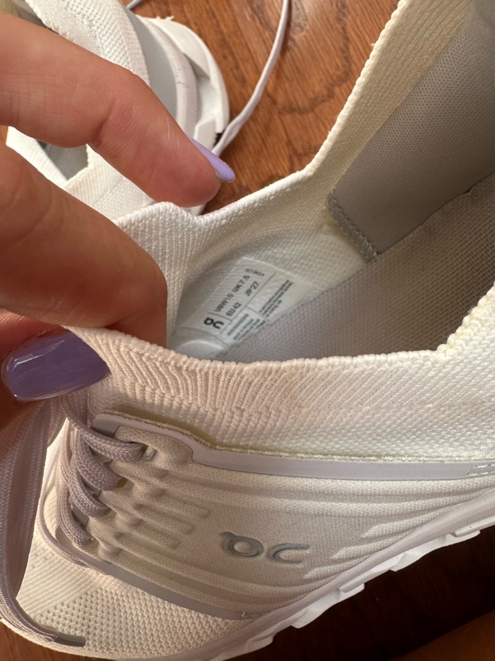 On Running Cloudstyle Lightweight White Knit Sneakers - Picture 5 of 5